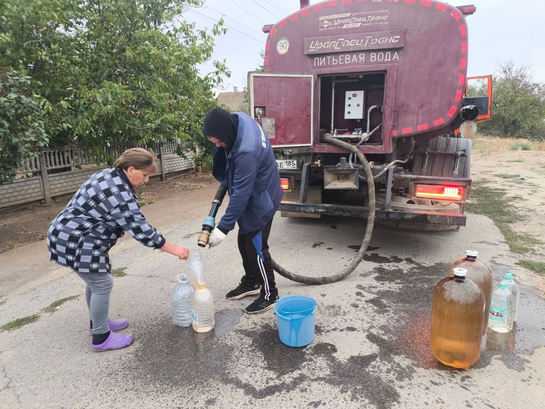 #нам_пишут. Жители села Владимировка выражают искреннюю благодарность ГУП «Вода Запорожья» за оперативную организацию подвоза воды #нам_пишут. Жители села Владимировка выражают искреннюю благодарность ГУП «Вода Запорожья» за оперативную организацию подвоза воды