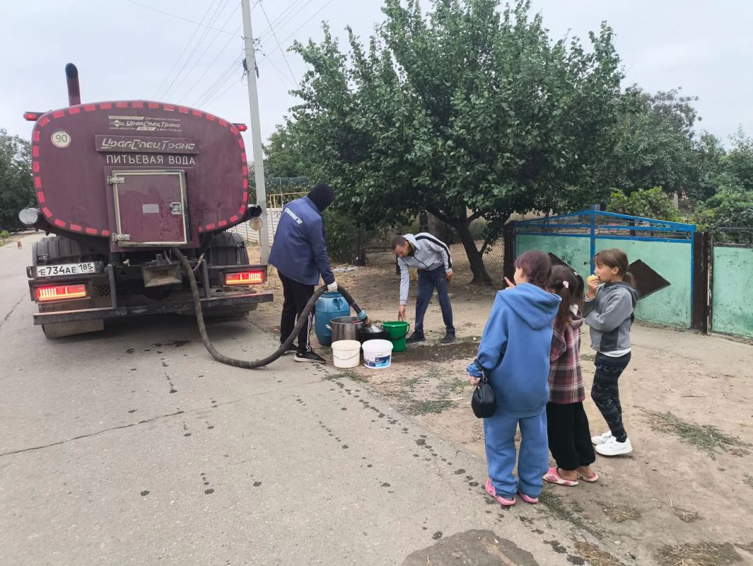 #нам_пишут. Жители села Владимировка выражают искреннюю благодарность ГУП «Вода Запорожья» за оперативную организацию подвоза воды #нам_пишут. Жители села Владимировка выражают искреннюю благодарность ГУП «Вода Запорожья» за оперативную организацию подвоза воды