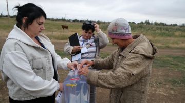 Досрочное голосование в Запорожской области продолжается