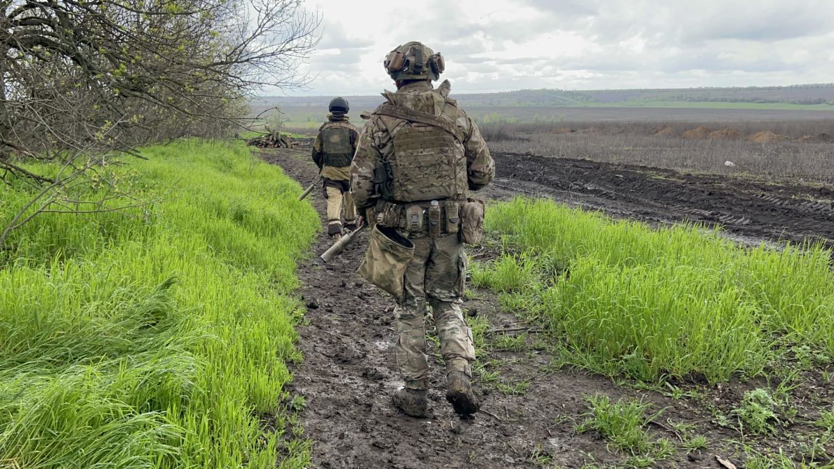 Российские войска поразили формирования ВСУ у Орехова, а также у сел, находящихся вблизи города Запорожье, сообщили в Минобороны РФ