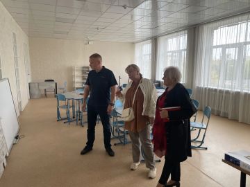 Игорь Ткаченко: По поручению Губернатора Запорожской области Балицкого Евгения Витальевича, с рабочей поездкой посетили г. Бердянск, Запорожской области