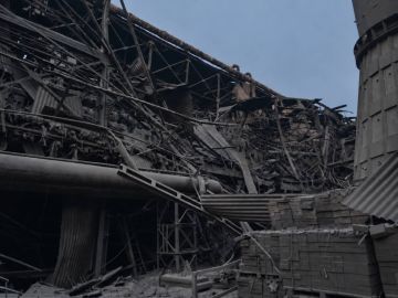 Утром ВС РФ снова ударили баллистикой по территории «Запорожстали»