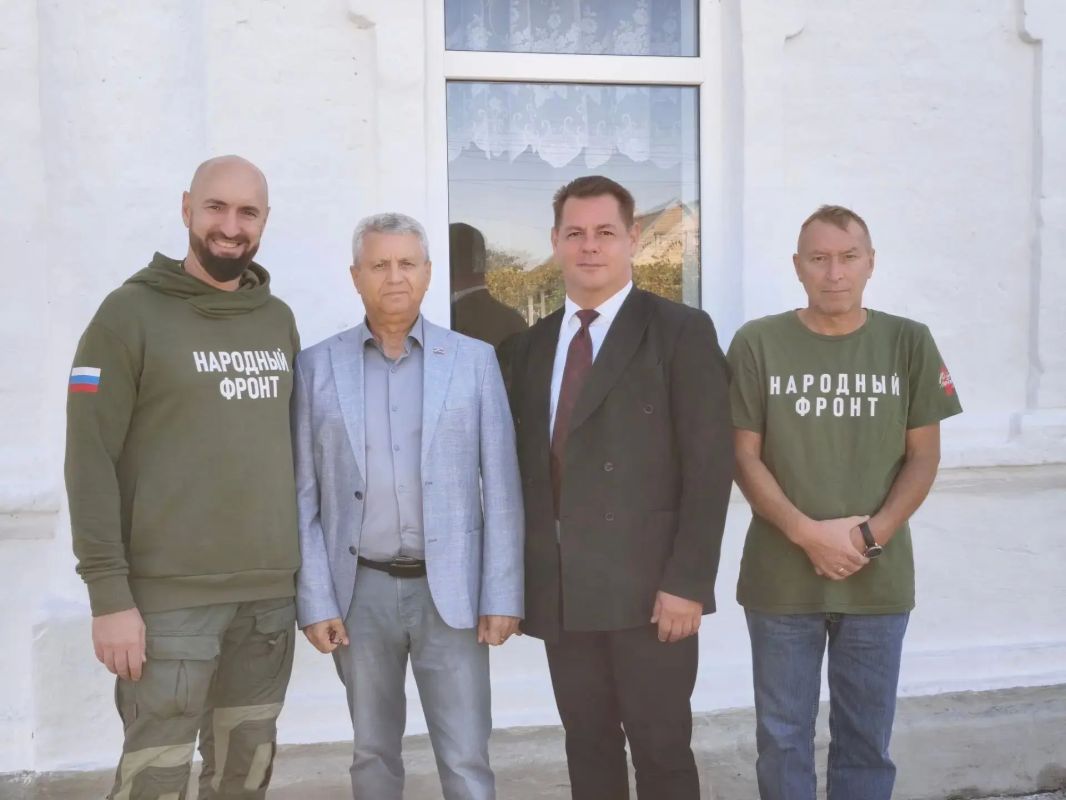 Виктор Емельяненко: Интеграция Запорожской области в правовое и культурное поле России — процесс многогранный. Важная роль в нём отводится выстраиванию связей между регионами Виктор Емельяненко: Интеграция Запорожской области в правовое и культурное поле России — процесс многогранный. Важная роль в нём отводится выстраиванию связей между регионами