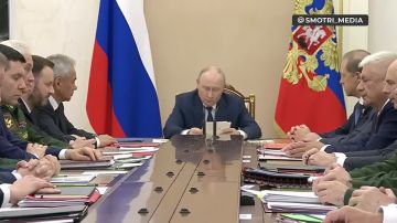 Владимир Путин подписал указ о посметрном награждении Орденом Мужества Елены Астаниной, председателя УИК, погибшей от удара ВСУ в Запорожской области