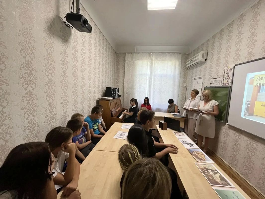 Старт в профессию для акимовских школьников Старт в профессию для акимовских школьников