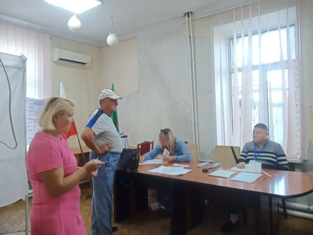 Жители Пологовского муниципального округа активно участвуют в голосовании на выборах депутатов Государственной Думы Российской Федерации Жители Пологовского муниципального округа активно участвуют в голосовании на выборах депутатов Государственной Думы Российской Федерации
