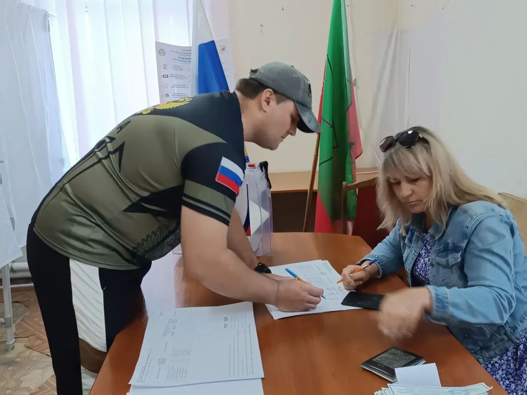 Жители Пологовского муниципального округа активно участвуют в голосовании на выборах депутатов Государственной Думы Российской Федерации Жители Пологовского муниципального округа активно участвуют в голосовании на выборах депутатов Государственной Думы Российской Федерации