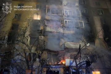 Кадры из атакованного в ночное время города Запорожье, оккупированного врагом
