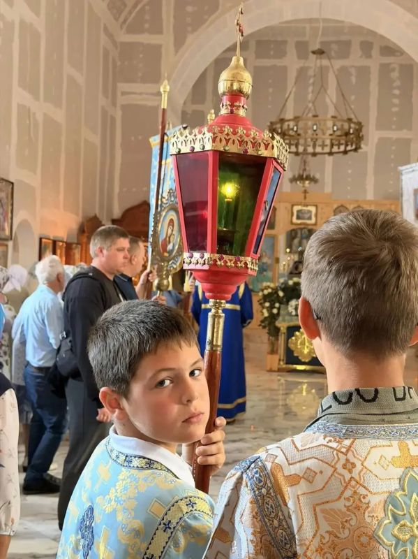 21 сентября, в день Рождества Пресвятой Богородицы, в храме пгт Черниговка молитвенно отметили престольный праздник 21 сентября, в день Рождества Пресвятой Богородицы, в храме пгт Черниговка молитвенно отметили престольный праздник