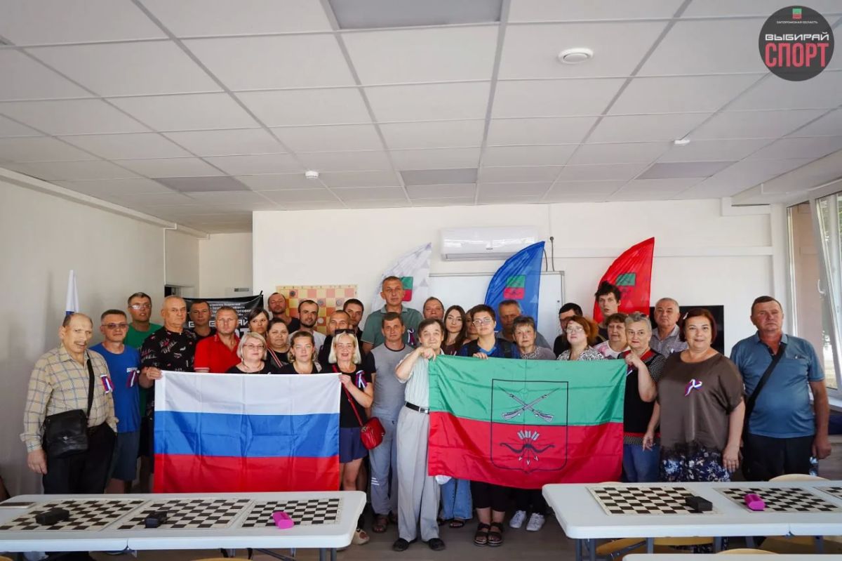 В Мелитополе состоялась встреча в демонстрационно-просветительском центре ко Дню воссоединения с Россией
