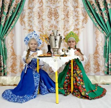 Приветствуем участниц конкурса "Девичья краса - Акимовская коса"!