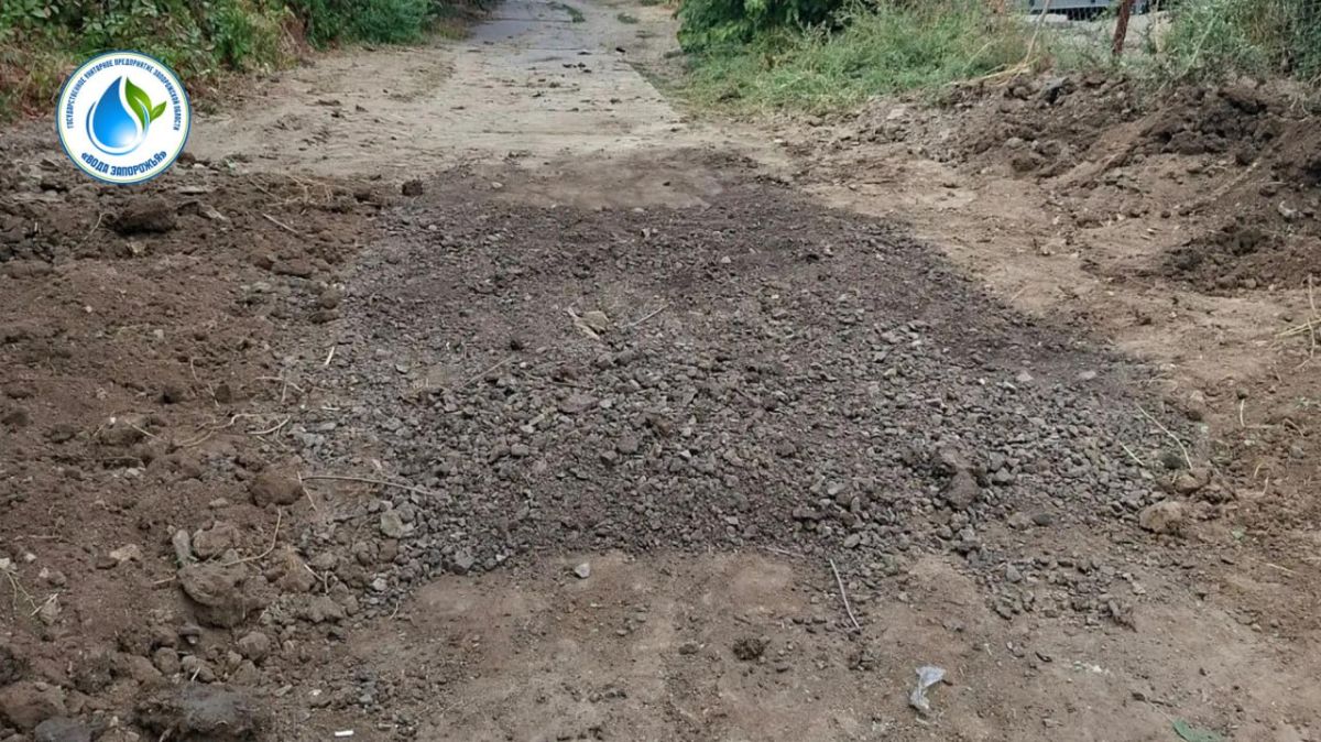 Специалисты филиала «Мелитопольское ПУВКХ» ГУП ЗО «Вода Запорожья» завершили работы в пгт Акимовка по замене участка канализационного коллектора, соединяющего канализационные насосные станции №1 и №2 Специалисты филиала «Мелитопольское ПУВКХ» ГУП ЗО «Вода Запорожья» завершили работы в пгт Акимовка по замене участка канализационного коллектора, соединяющего канализационные насосные станции №1 и №2