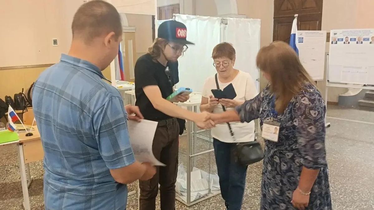 За первое в жизни голосование - подарок! За первое в жизни голосование - подарок!