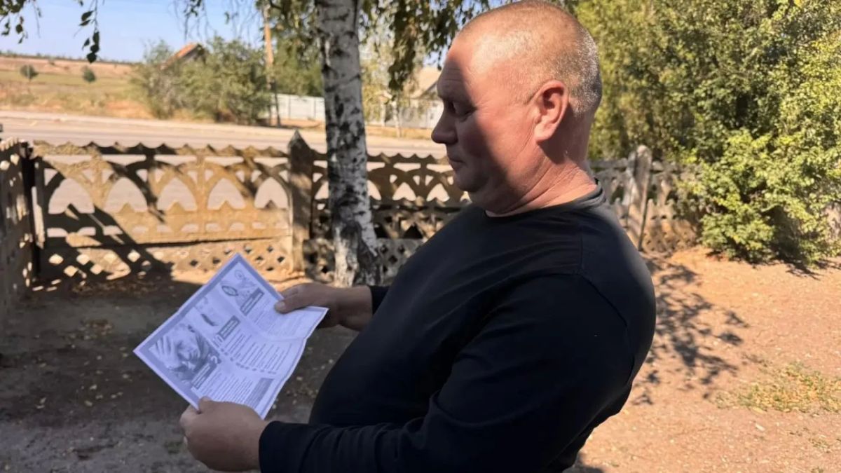 Вместе против наркотиков!. Сотрудники клуба досуга села Тихоновка совместно с представителями МВД провели информационную акцию по профилактике наркомании Вместе против наркотиков!. Сотрудники клуба досуга села Тихоновка совместно с представителями МВД провели информационную акцию по профилактике наркомании