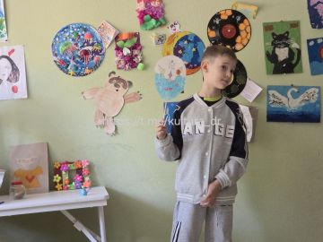 В ДК "Горняк" прошло увлекательное занятие театрального кружка "Созвездие" в сотрудничестве с кружком прикладного и декоративного творчества "Лисёнки"!