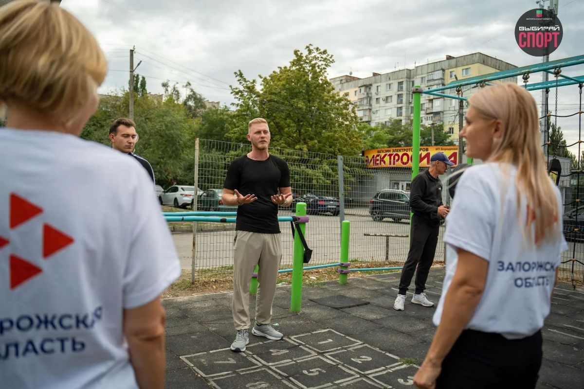 Сотрудники Центра занятости населения Запорожской области активно участвуют в производственной гимнастике! Сотрудники Центра занятости населения Запорожской области активно участвуют в производственной гимнастике!