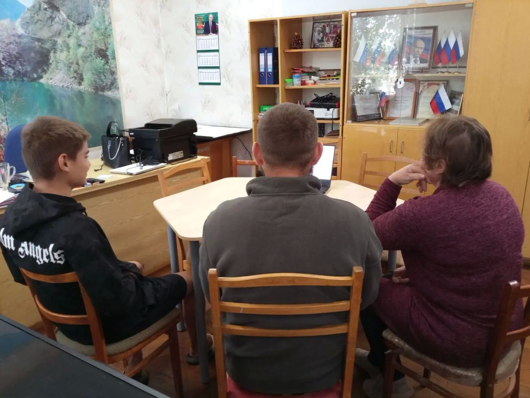 Защита здоровья и выбор в пользу будущего: в Доме культуры села Софиевка состоялась профилактическая лекция Защита здоровья и выбор в пользу будущего: в Доме культуры села Софиевка состоялась профилактическая лекция
