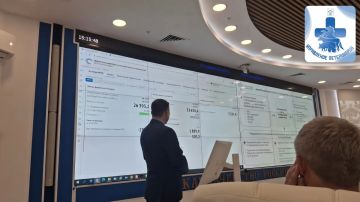 Двое сотрудников отдела исполнения бюджета, бухгалтерского учёта и отчётности и контроля Управления ветеринарии Запорожской области проходят очный модуль обучения в РАНХиГС по программе «Инструменты и практики эффективного...