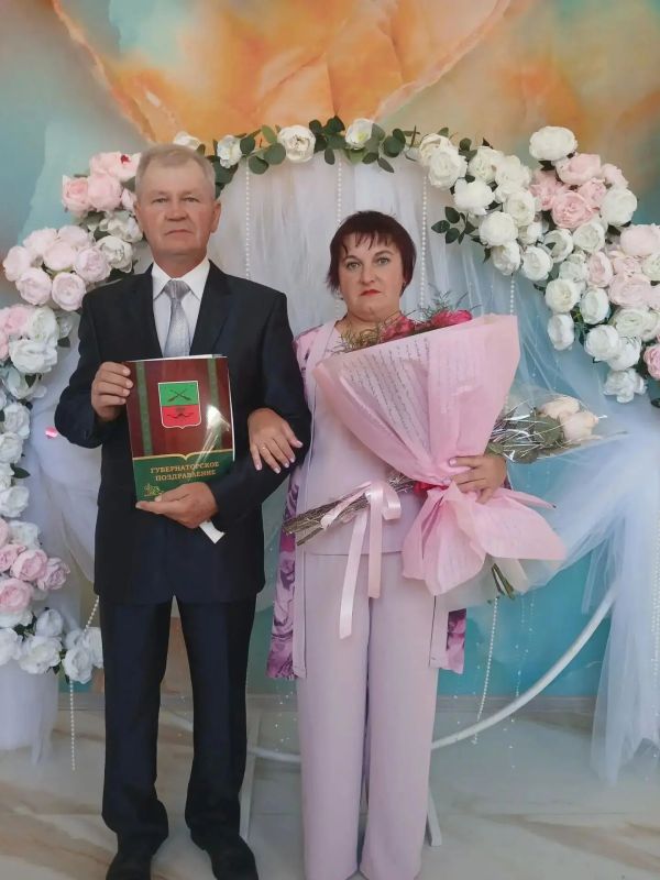 Сегодня, 26 сентября 2026 года, в День рождения Акимовского муниципального округа и накануне важной даты — Дня воссоединения Запорожской области с Российской Федерацией, в территориальном отделе ЗАГС Акимовского района...