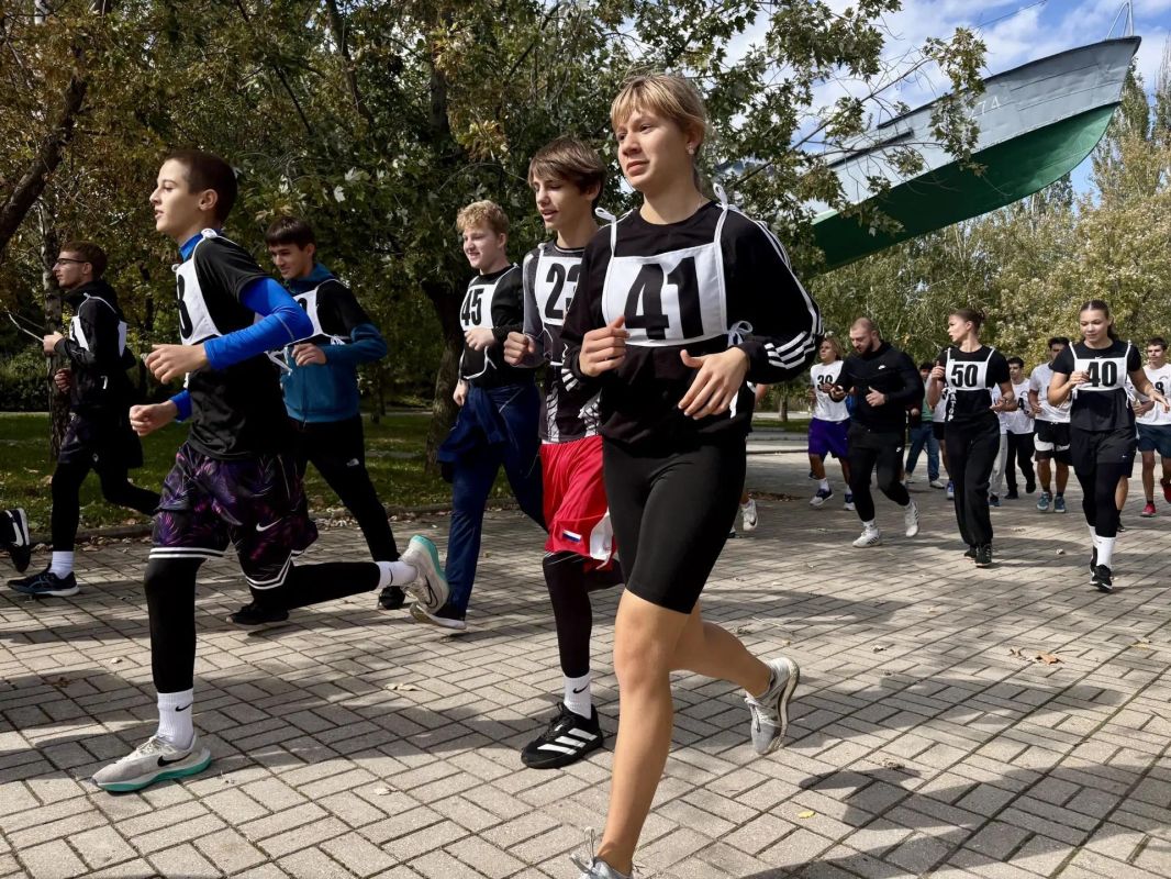 «Кросс нации» в Бердянске: спорт объединяет! «Кросс нации» в Бердянске: спорт объединяет!