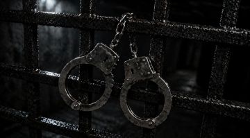Жительницу Токмака осудили на 14 лет за переводы денег ВСУ