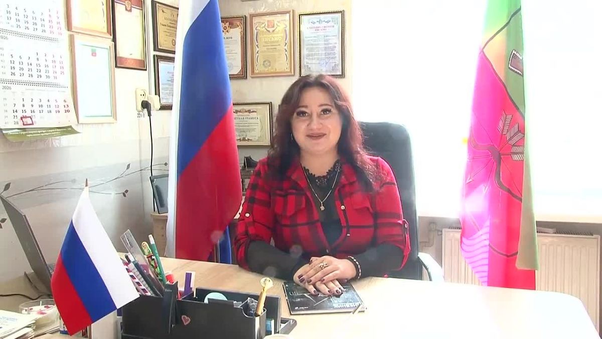 Поздравление от Бердянской детской музыкальной школы имени В.Я. Сазоновой с воссоединением Донецкой и Луганской народных республик, а также Запорожской и Херсонской областей с Россией!