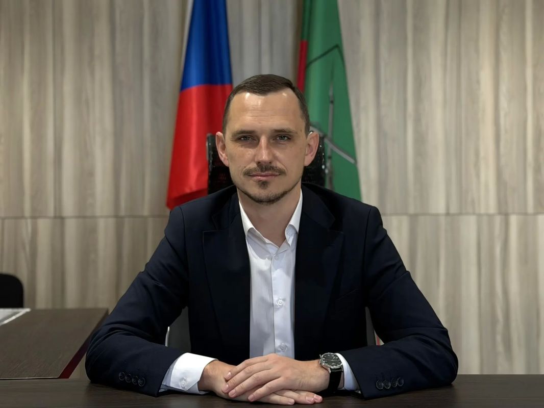Уважаемые жители Запорожской области! Поздравляю вас с Днём воссоединения Запорожской области с Российской Федерацией!