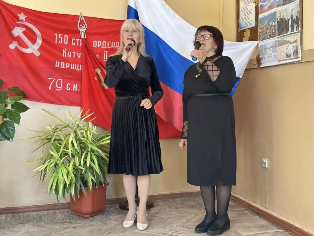 В детской музыкальной школе поселка Андреевка состоялся праздничный концерт В детской музыкальной школе поселка Андреевка состоялся праздничный концерт