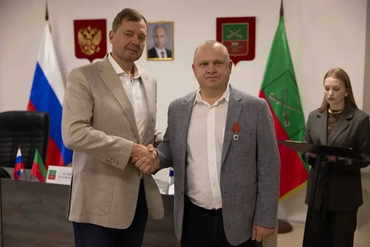 Жители Запорожской области получили высокие государственные награды Жители Запорожской области получили высокие государственные награды