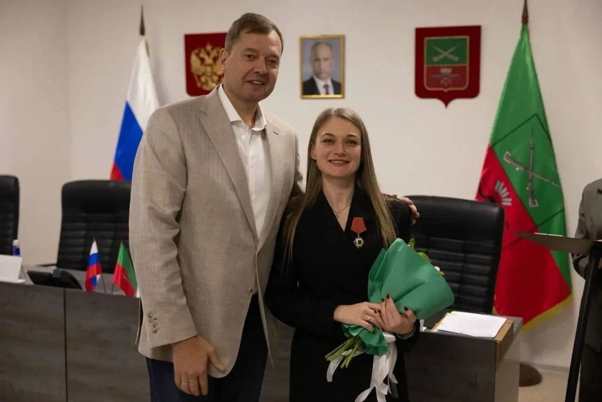 Жители Запорожской области получили высокие государственные награды Жители Запорожской области получили высокие государственные награды