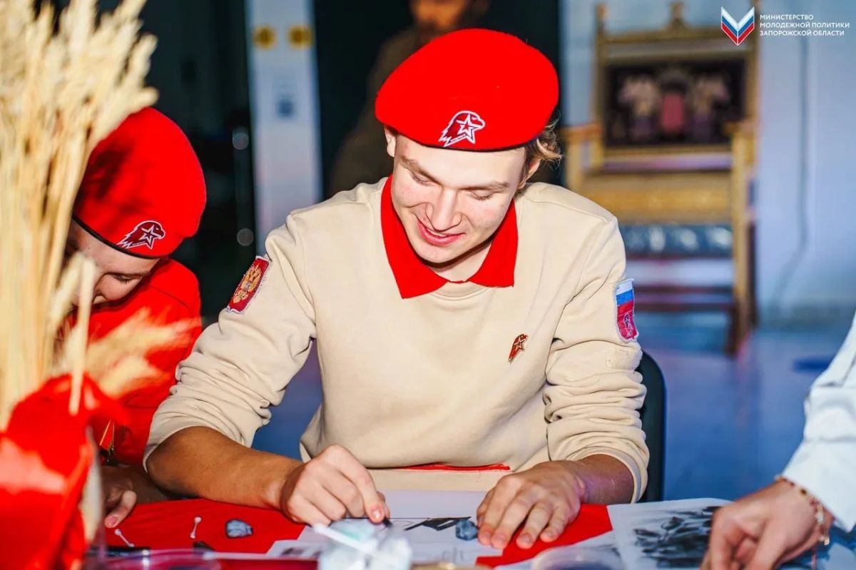 В Мультимедийном историческом парке «Россия — Моя история» состоялось мероприятие, посвящённое Дню воссоединения В Мультимедийном историческом парке «Россия — Моя история» состоялось мероприятие, посвящённое Дню воссоединения