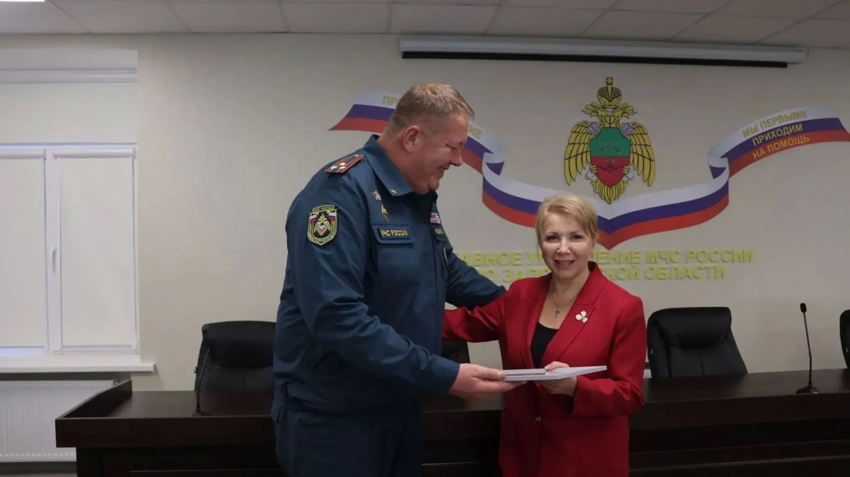 Когда рядом надёжные партнеры: Избирком и МЧС России вместе Когда рядом надёжные партнеры: Избирком и МЧС России вместе