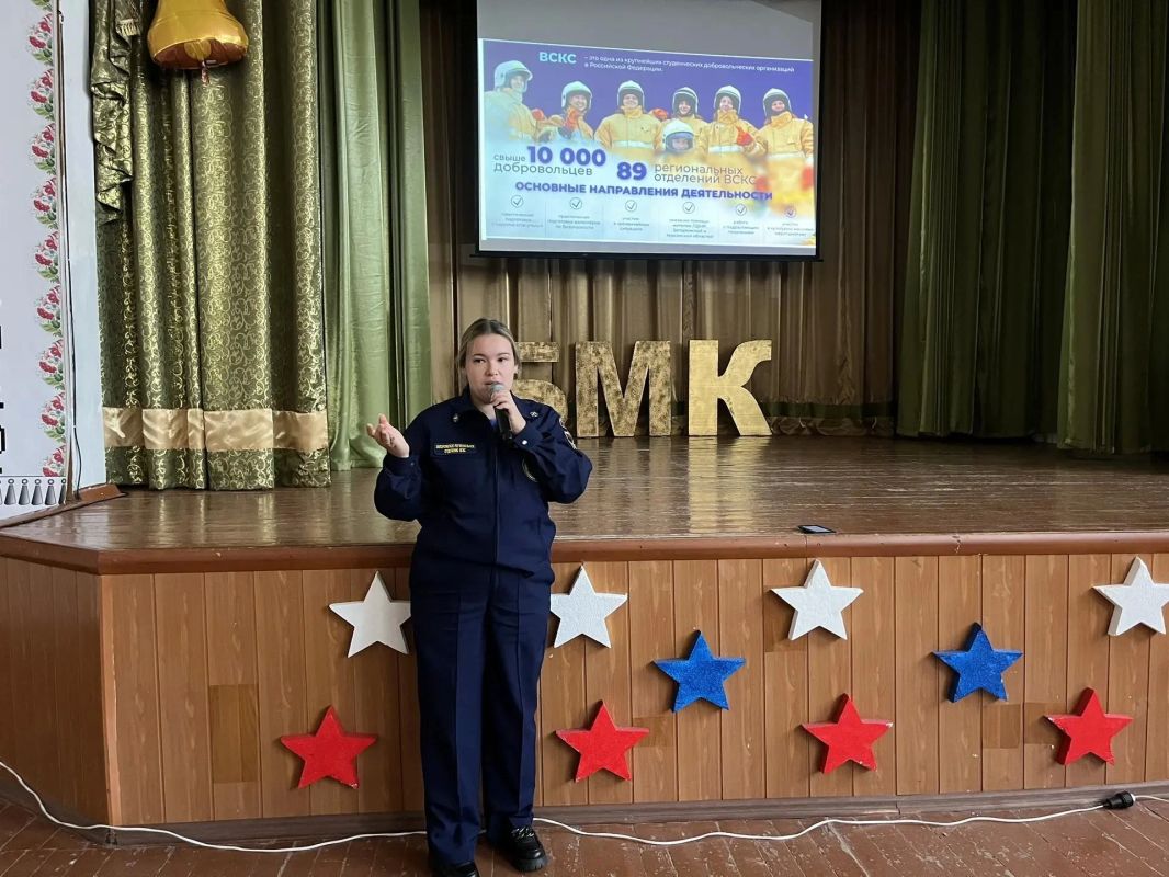 Провели агитационные встречи ещё в двух учебных заведениях Провели агитационные встречи ещё в двух учебных заведениях