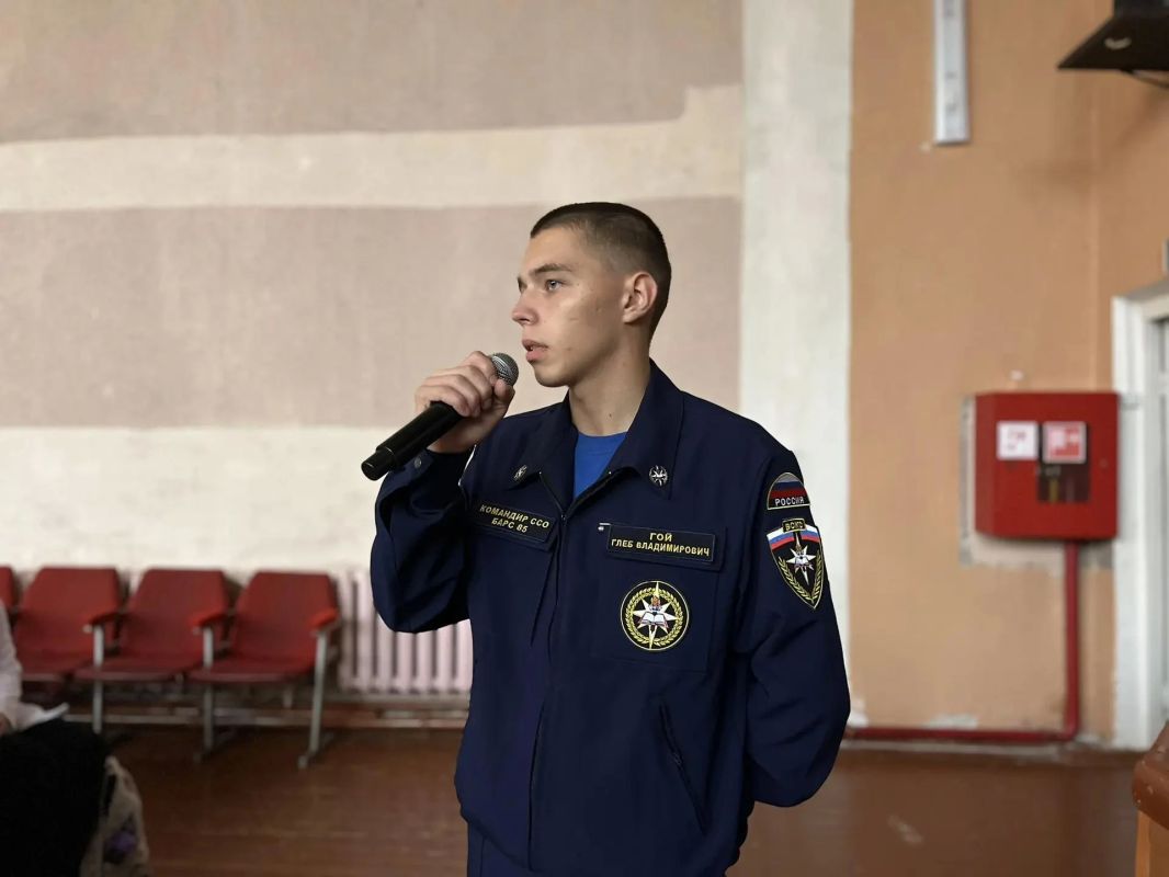 Провели агитационные встречи ещё в двух учебных заведениях Провели агитационные встречи ещё в двух учебных заведениях