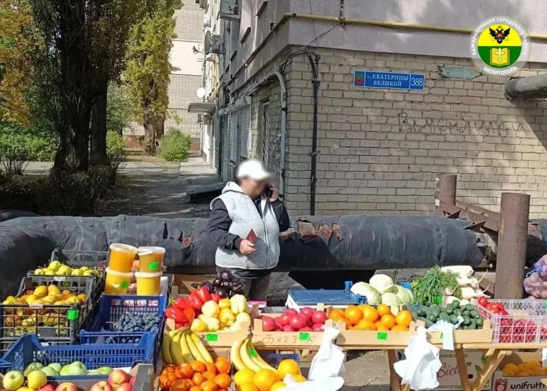 В Мелитополе продолжает работать отдел муниципального контроля, который следит за порядком и благоустройством города В Мелитополе продолжает работать отдел муниципального контроля, который следит за порядком и благоустройством города