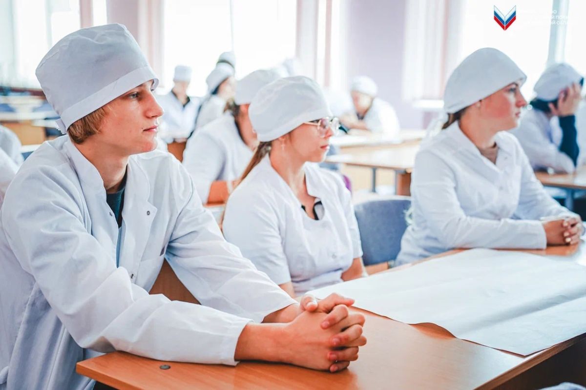 Для студентов Бердянского медицинского колледжа прошёл образовательный интенсив по профессиональному развитию Для студентов Бердянского медицинского колледжа прошёл образовательный интенсив по профессиональному развитию