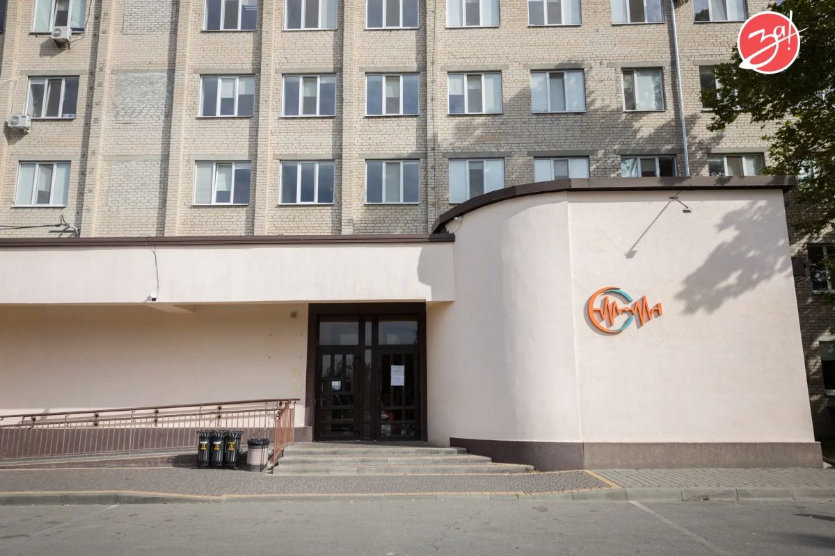 В Мелитопольской областной больнице открылось новое отделение сердечно-сосудистой хирургии В Мелитопольской областной больнице открылось новое отделение сердечно-сосудистой хирургии