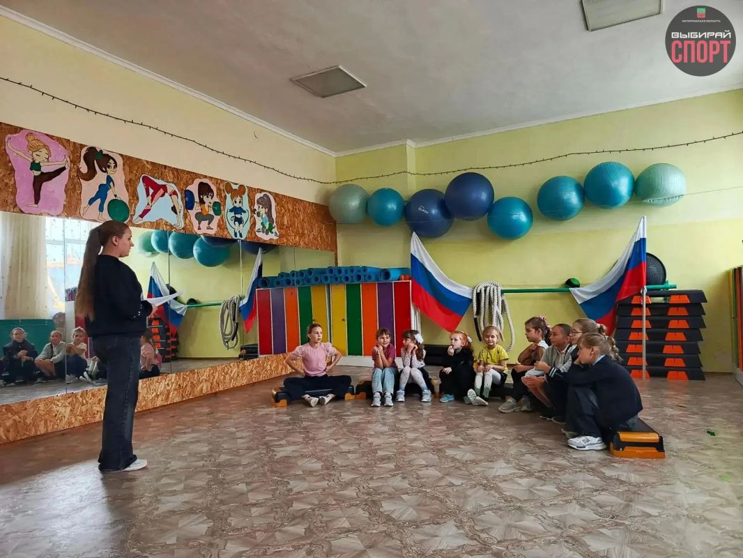 Друзья, мы продолжаем делиться новостями о мероприятиях, приуроченных ко Дню воссоединения Донецкой Народной Республики, Луганской Народной Республики, Запорожской и Херсонской областей с Российской Федерацией Друзья, мы продолжаем делиться новостями о мероприятиях, приуроченных ко Дню воссоединения Донецкой Народной Республики, Луганской Народной Республики, Запорожской и Херсонской областей с Российской Федерацией