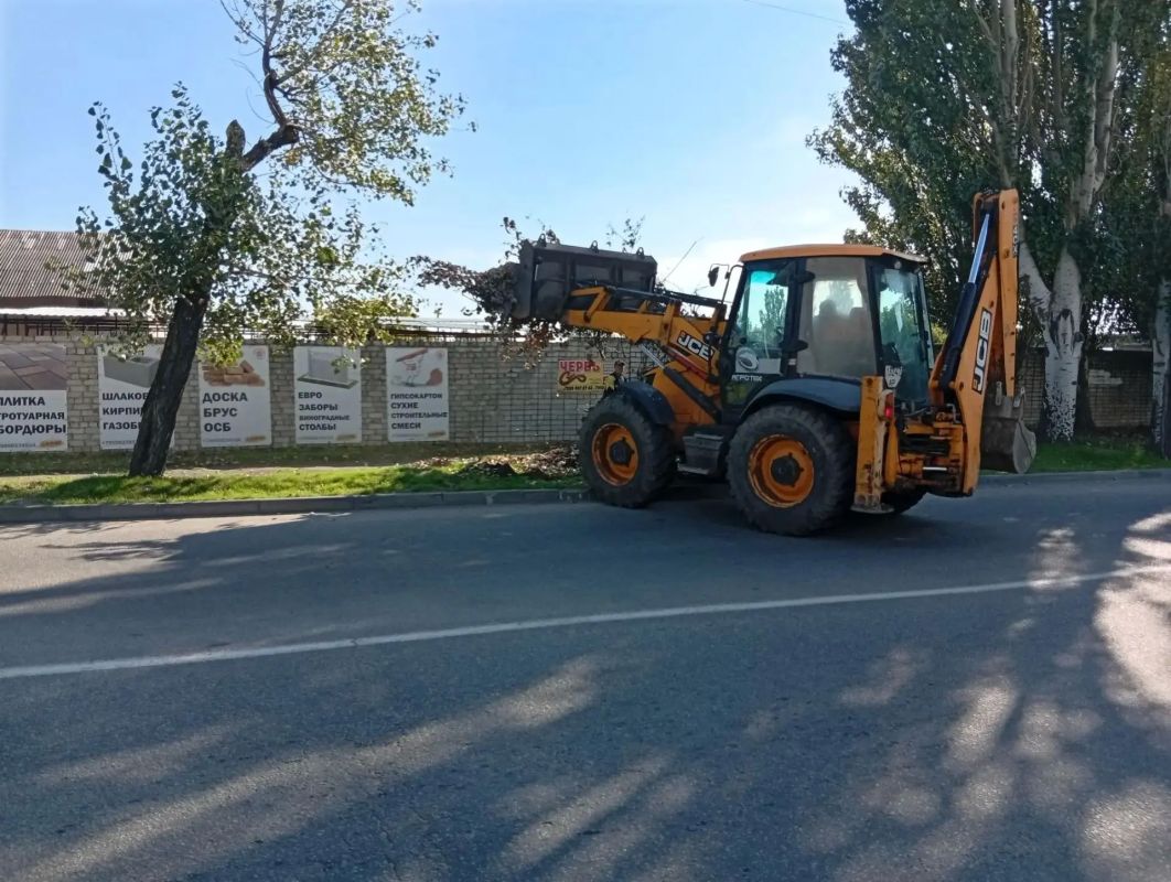 Будни МБУ “Благоустройство Будни МБУ “Благоустройство
