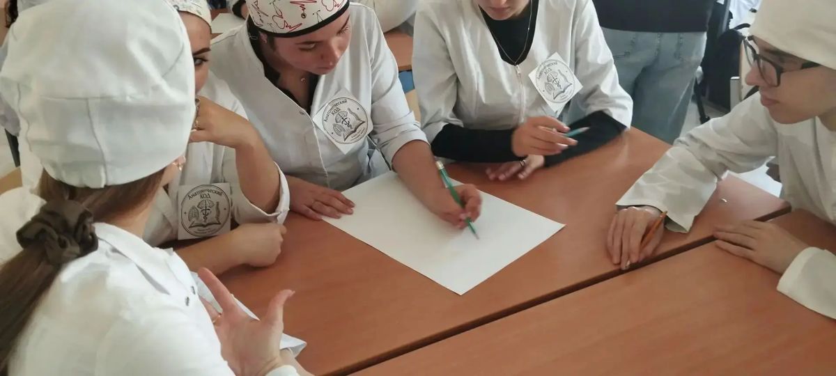 ЭКСКЛЮЗИВ Бердянске студенты медколледжа приняли участие в интеллектуальной викторине ЭКСКЛЮЗИВ Бердянске студенты медколледжа приняли участие в интеллектуальной викторине