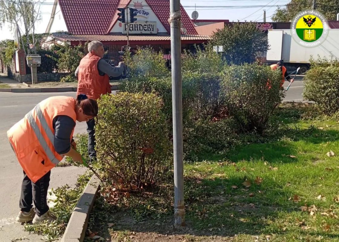 В Мелитополе продолжаются работы по благоустройству общественных территорий В Мелитополе продолжаются работы по благоустройству общественных территорий