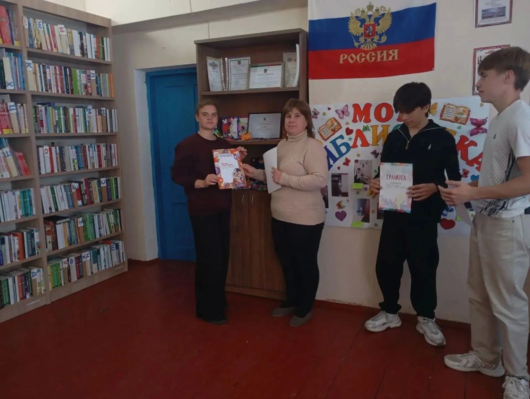В рамках празднования Всероссийского дня чтения в Волчанской сельской библиотеке проведён цикл мероприятий, направленных на повышение интереса к книге и активное вовлечение читателей в жизнь библиотеки В рамках празднования Всероссийского дня чтения в Волчанской сельской библиотеке проведён цикл мероприятий, направленных на повышение интереса к книге и активное вовлечение читателей в жизнь библиотеки