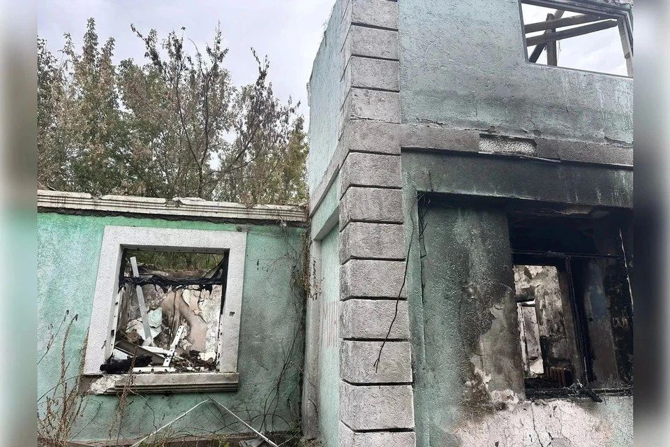 Дрон ВСУ сжег ночью здание лесничества в Херсонской области