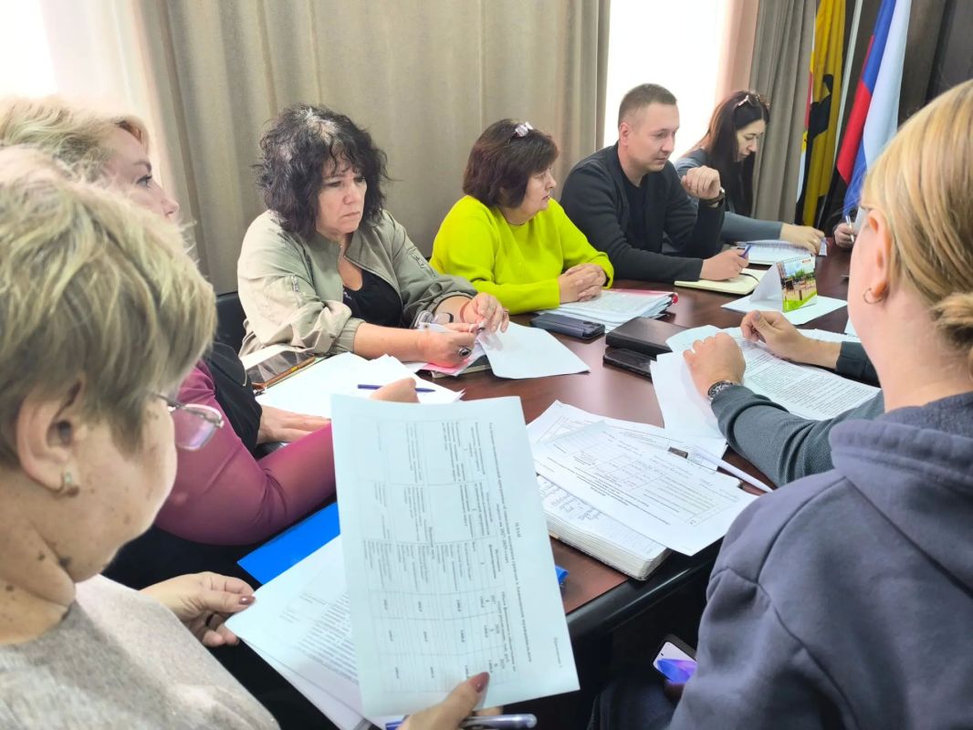 Обсудили муниципальные программы на ближайшие три года Обсудили муниципальные программы на ближайшие три года