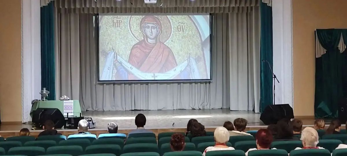 Октябрь – батюшка настал, Покров – праздник заиграл