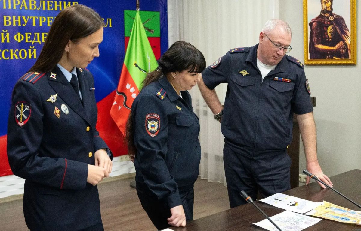 Полицейская служба глазами детей: в Запорожской области подвели итоги конкурса рисунков Полицейская служба глазами детей: в Запорожской области подвели итоги конкурса рисунков