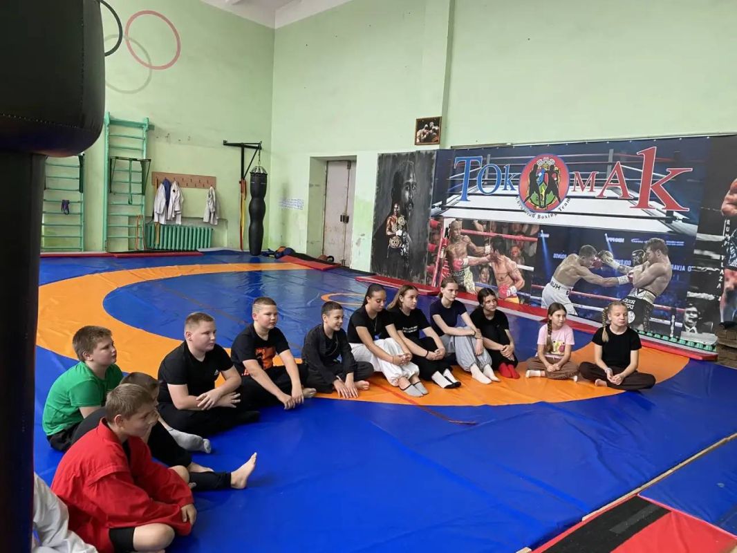 В МКУ ДО «Спортивная школа» г. Токмак прошла профилактическая беседа для воспитанников!