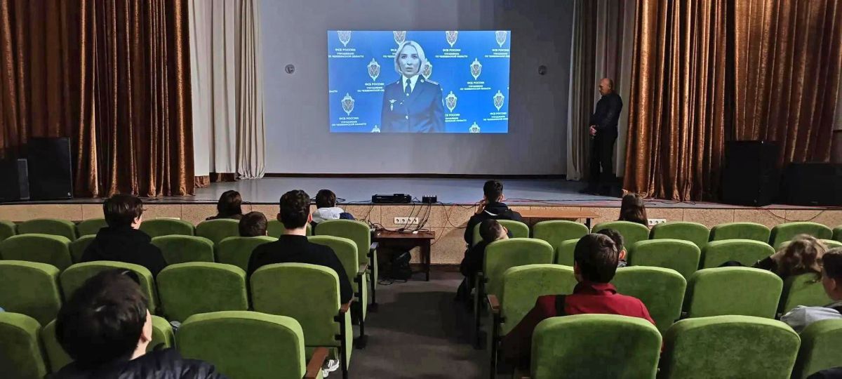 В Михайловском училище прошло занятие по патриотическому воспитанию и профилактике деструктивного поведения В Михайловском училище прошло занятие по патриотическому воспитанию и профилактике деструктивного поведения
