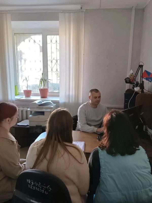 Навстречу клиенту: дайджест мероприятий по развитию клиентоцентричных навыков в Кадровых центрах Навстречу клиенту: дайджест мероприятий по развитию клиентоцентричных навыков в Кадровых центрах