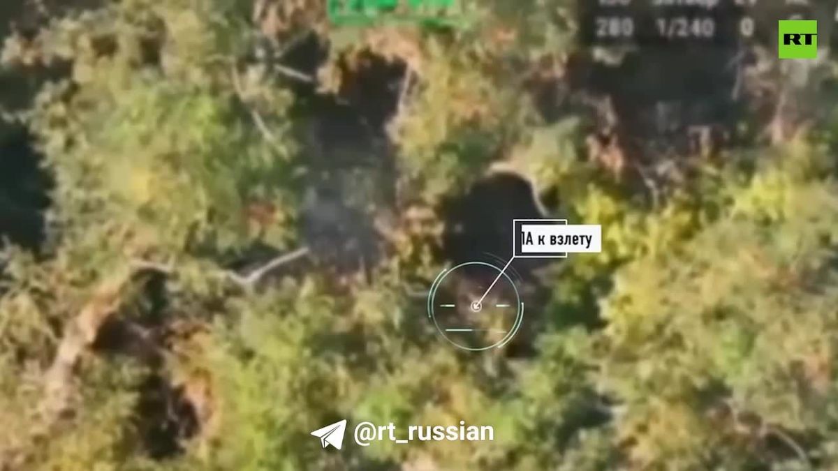 Гаубицами — по украинским пунктам управления беспилотниками в Запорожской области